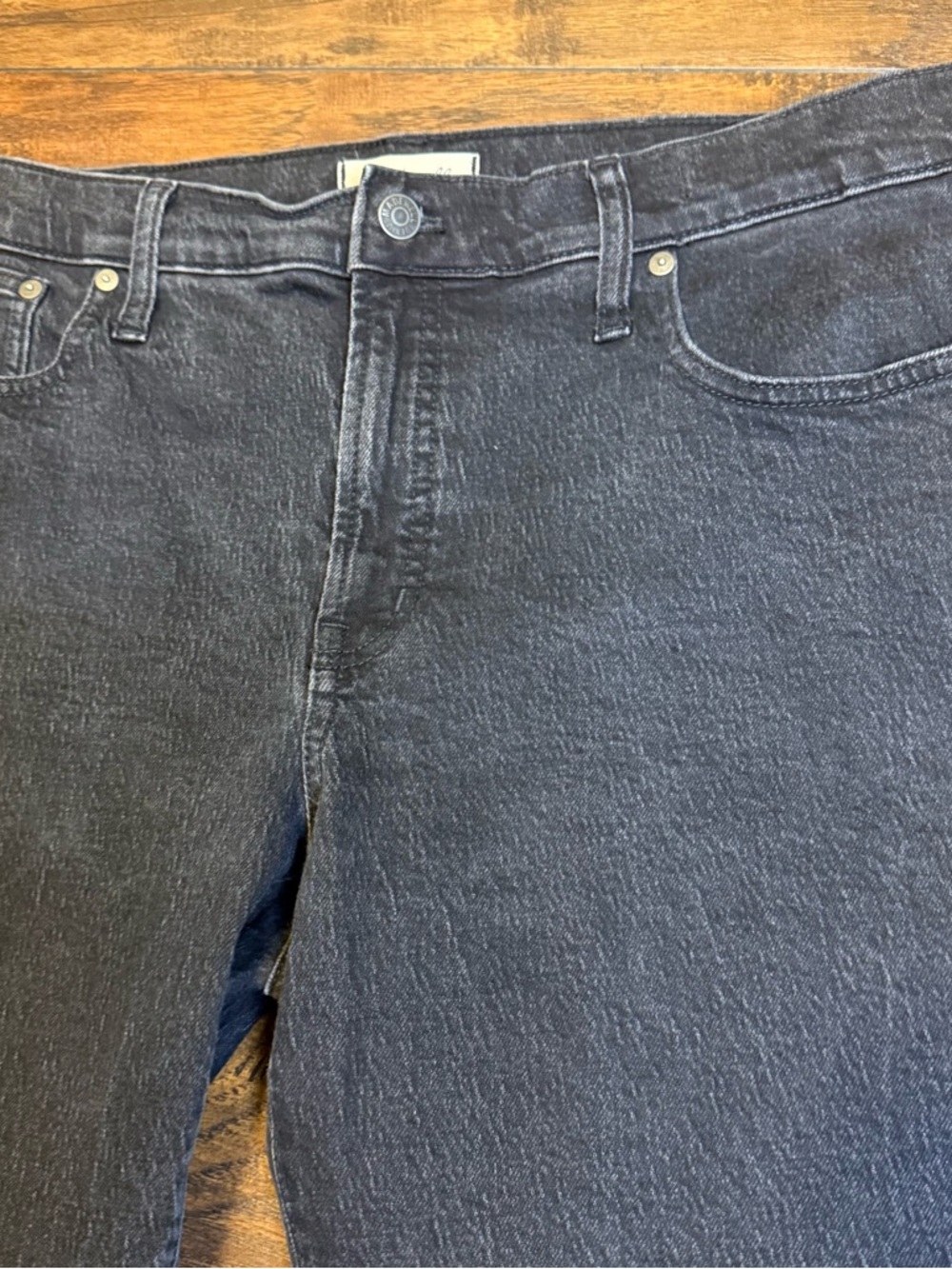 Madewell The Mid-Rise Perfect Vintage Jean Faded Black Straight Leg Size 32 - Picture 2 of 15